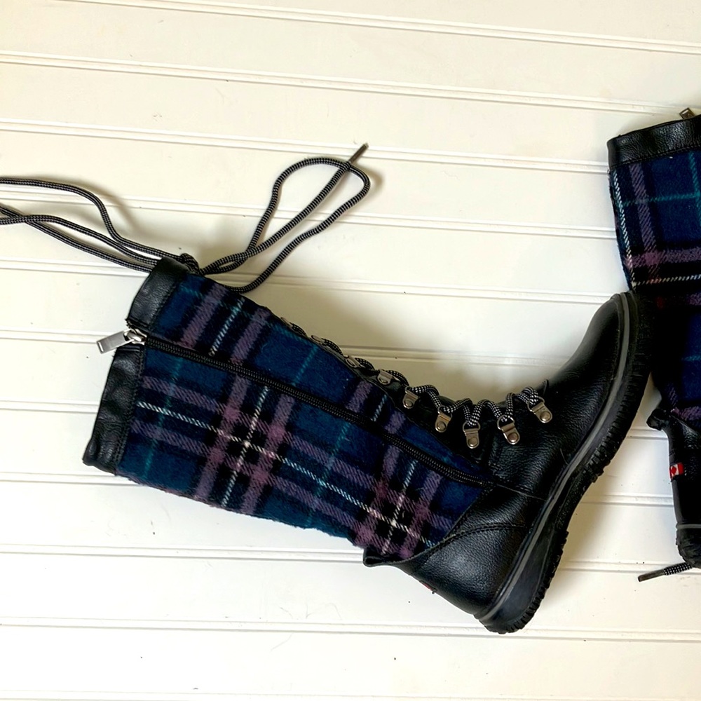 Pajar Alexandra Flannel Zip Up Winter Boot